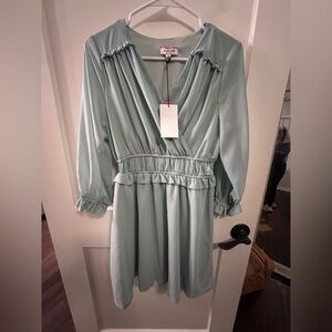 ANDREE BY UNIT Sage Long Sleeve Dress